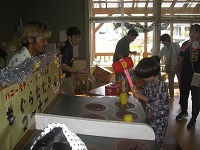 もぐら叩きの様子２