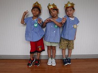 誕生児の３名