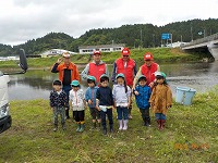 稚鮎放流6
