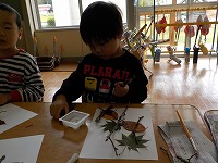 トンボを作ろうとしています