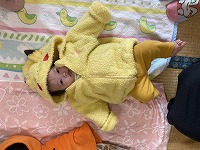 かわいいピカチュウの衣装で参加