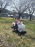 公園で遊ぶ子ども