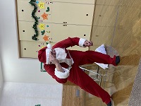 質問に答えるサンタさん