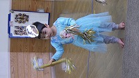 マツケンサンバを踊る子ども