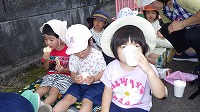 お祭り見に行ったよ１
