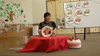 クイズをする先生