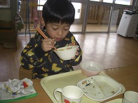 給食男の子２