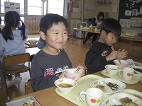 給食男の子３