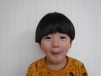 男の子