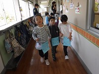 園内探検8月