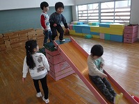 順番を守って遊んでいます