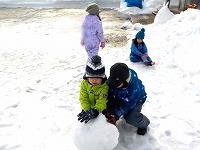 雪遊び９