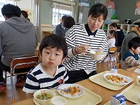 給食3