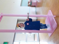 ドアから入場