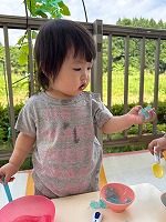 ゼリーの感触遊び