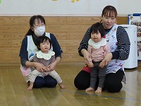 どうぶつたいそうを踊る子ども
