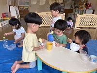 感触遊び