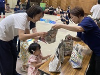親子ゲーム　銀行に寄ってます