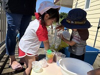 水遊び