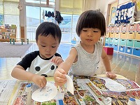 製作活動