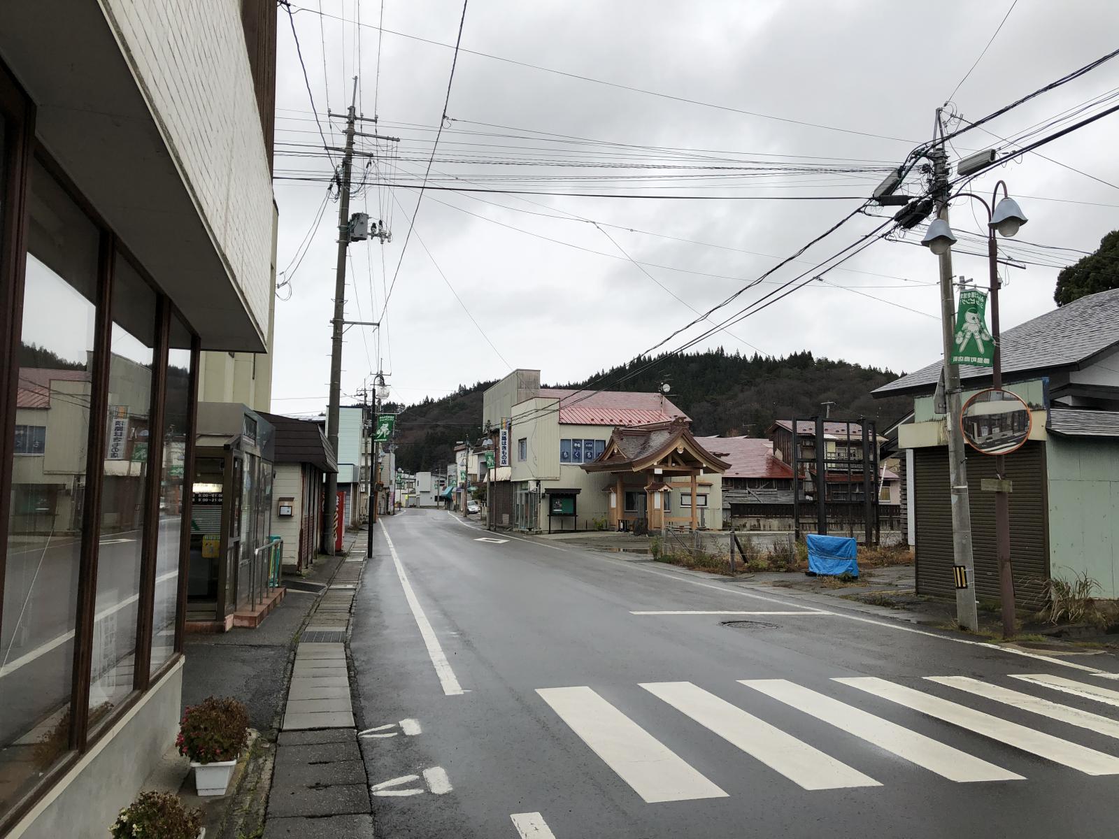 現在の藤里町メインストリート01